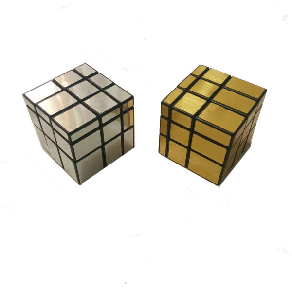 Cubo plateado