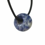 Dije en forma de dona de sodalita