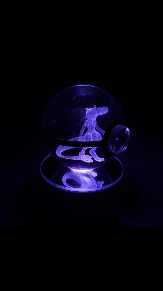 De la pantalla… ¡a tu mesa de noche! 🌃

Tomamos a tu Pokémon favorito y lo convertimos en una Lamparita Andrómeda llena de luz y detalle.✨️

Sí, eso que era solo una imagen ahora brilla como parte de tu colección.
¿Cuál Pokémon elegirías tú? 🎁

#pokemon #lamparas