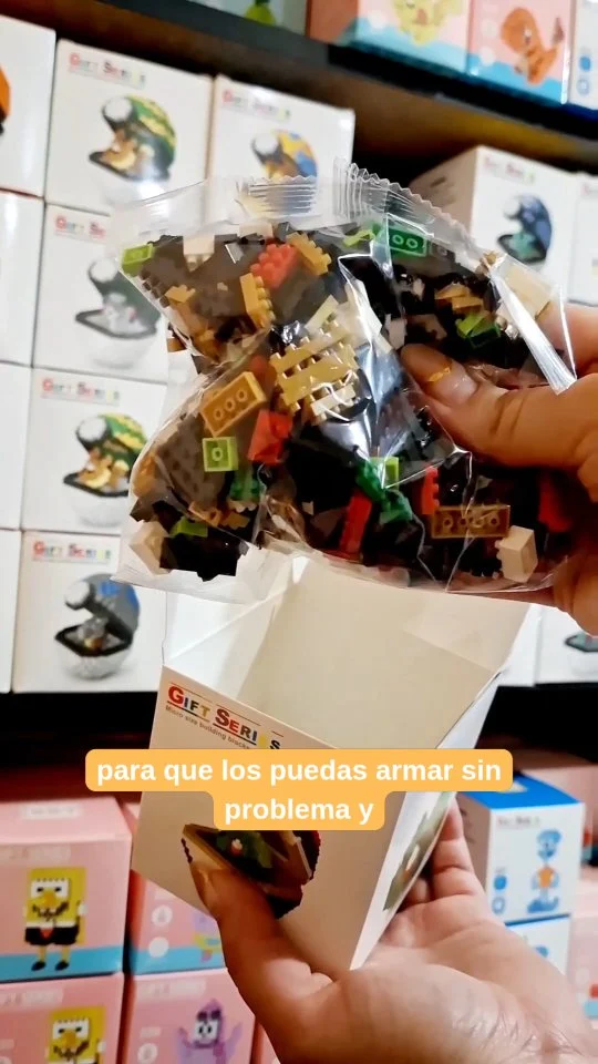 ¿Amás armar cosas? 💛
En Piña Exprés tenemos una colección lindísima de armables tipo Lego: Pokémon, Disney, superhéroes y mucho más.
Ideales para regalar, coleccionar o vender — los tenemos al detalle y al por mayor.📦

Cada modelo trae entre 100 y 500 piezas, instrucciones paso a paso y su cajita individual.
¡Tenemos justo lo que buscás!🍍

Escribinos al WhatsApp 7106 0490 y te pasamos toda la info.✉️

#pokemon #legos