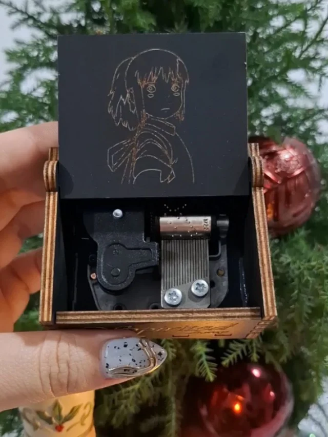 ¡Regala sonrisas a los que más amas!🎄🤶🏼🎅🏽

Apartir de ₡7500 c/u

Cajitas musicales disponibles🎁

🤶🏼Harry Potter.
⛄️You are my sunshine.
🎄Jurassic Park.
🎅🏽Queen.
🤶🏼Sailor Moon.
⛄️Pantera Rosa.
🎄Demon Slayer.
🎅🏽Attack on Titan.
🤶🏼El Extraño Mundo de Jack.
🎄One Piece.
⛄️Totoro.
🎅🏽El Viaje de Chihiro.
🤶🏼El Padrino.
⛄️Naruto.
🎄La bella y la bestia.
🎅🏽Zelda.
🤶🏼Dragon Ball.
⛄️Star Wars.
🎄Piratas del Caribe.
🎅🏽Juego de tronos.
🤶🏼El Castillo Vagabundo.
⛄️Happy Birthday.
🎄The Beatles.

Puedes indicarnos cual te interesa y te envíamos video de esa cajita. 

Disponibles en tienda física, redes sociales y página web pinaexpres.com 🎁

Info:
WhatsApp: 7106 0490 (Envios a nivel nacional)✨️