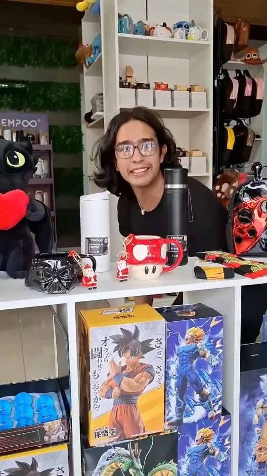 Este Black Friday viene con todo.🎁

Disfruta un 20% de descuento en toda la tienda hasta el 30 de noviembre.
Y si tu compra supera los ₡20,000, ¡el envío va por nuestra cuenta! 🛵

¿Quieres aprovechar?
📲 Mándanos un WhatsApp al 7106-0490 y aprovecha el Black Friday como se debe.